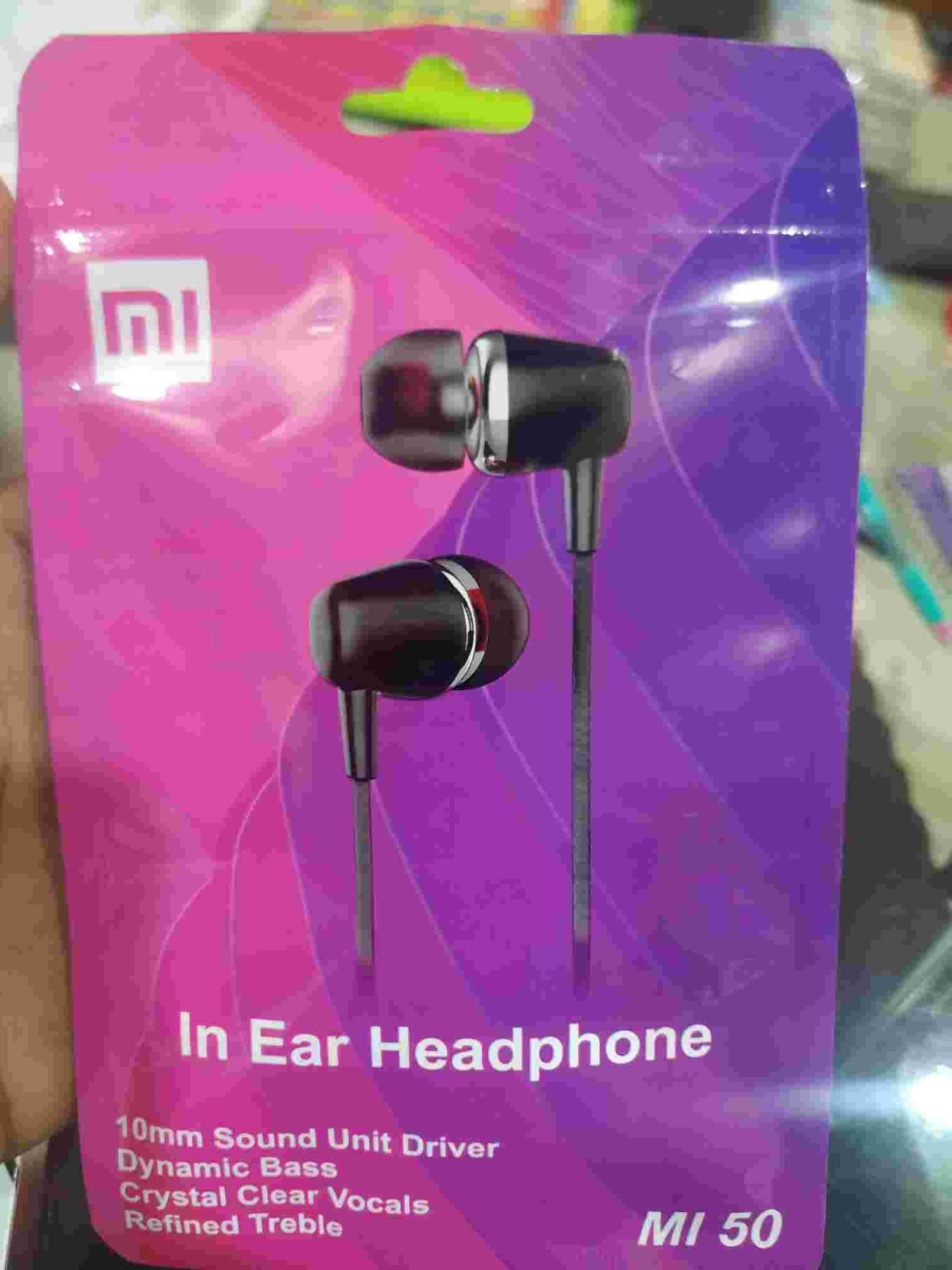 ear-headphone